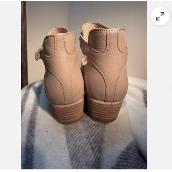 Seychelles Booties Ankle Boots Women's 7.5 Nude Leather Western Buckle Strap - Picture 5 of 9